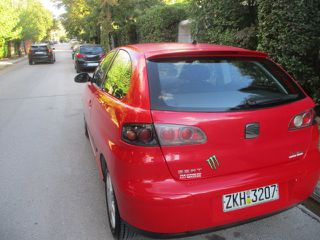 Seat Ibiza 2004-thumb-4