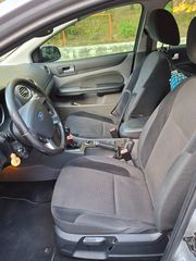 Ford Focus 2009-thumb-6