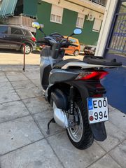 Honda SH 300i 2018-thumb-2