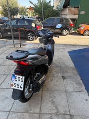 Honda SH 300i 2018-thumb-4