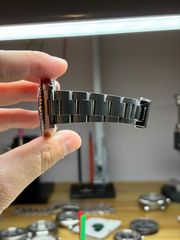Rolex Submariner 14060-thumb-12