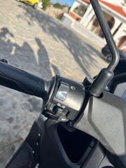 Yamaha NMAX 125 2024 ABS-thumb-11