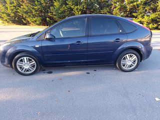 Ford Focus 2006-thumb-2