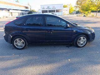 Ford Focus 2006-thumb-6