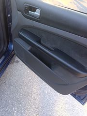 Ford Focus 2006-thumb-13