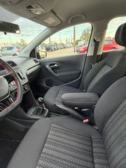 Volkswagen Polo 2017 1.0 MPI TRENDLINE-thumb-24