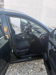 Nissan Qashqai 2016 Nissan Qashqai 1.6 dCi N-Connecta-thumb-14