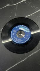 Vintage Δισκάκι Βινυλίου RCA Victor polydor 45rpm