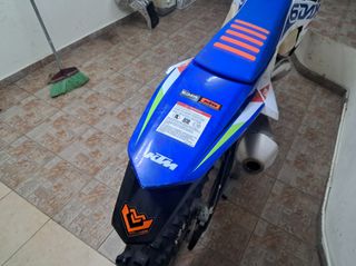 KTM 300 EXC 2026-thumb-1