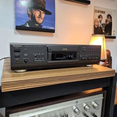 Technics SL-PS770DS Vintage CD Player - Class AA / MASH 1-bit