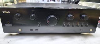 TEAC AR500-thumb-1