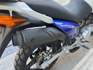 Honda Varadero 125 2003-thumb-7