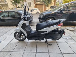 Piaggio Beverly 300i 2024 ΓΡΑΜΜΑΤΙΑ ΜΕΤΑΞΥ ΜΑΣ-thumb-6