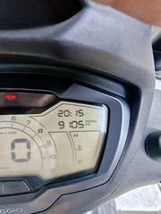 Piaggio Beverly 300i 2024 ΓΡΑΜΜΑΤΙΑ ΜΕΤΑΞΥ ΜΑΣ-thumb-7