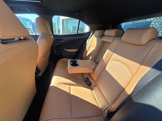 Lexus UX 2026 300h  FWD RAPTURE S/R-thumb-16