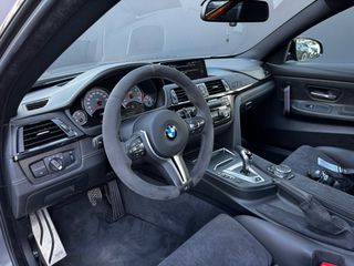 Bmw M4 2016 GTS (1/700)-thumb-17