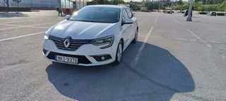 Renault Megane 2018-thumb-4