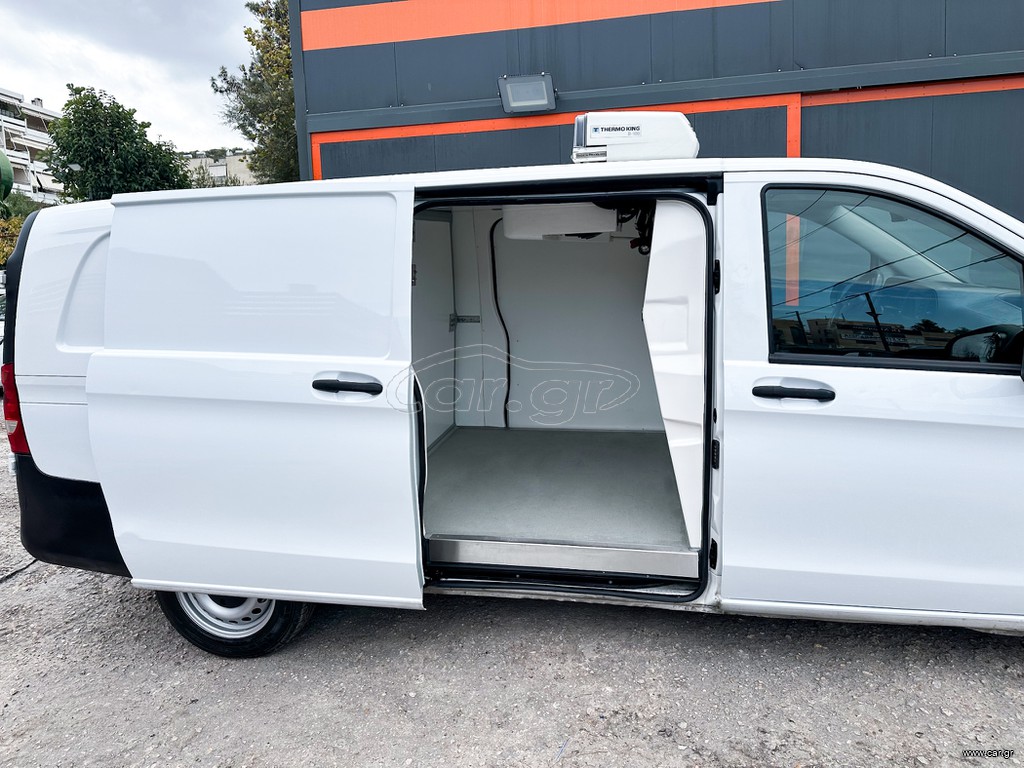 Mercedes-Benz Vito thumbnail 10