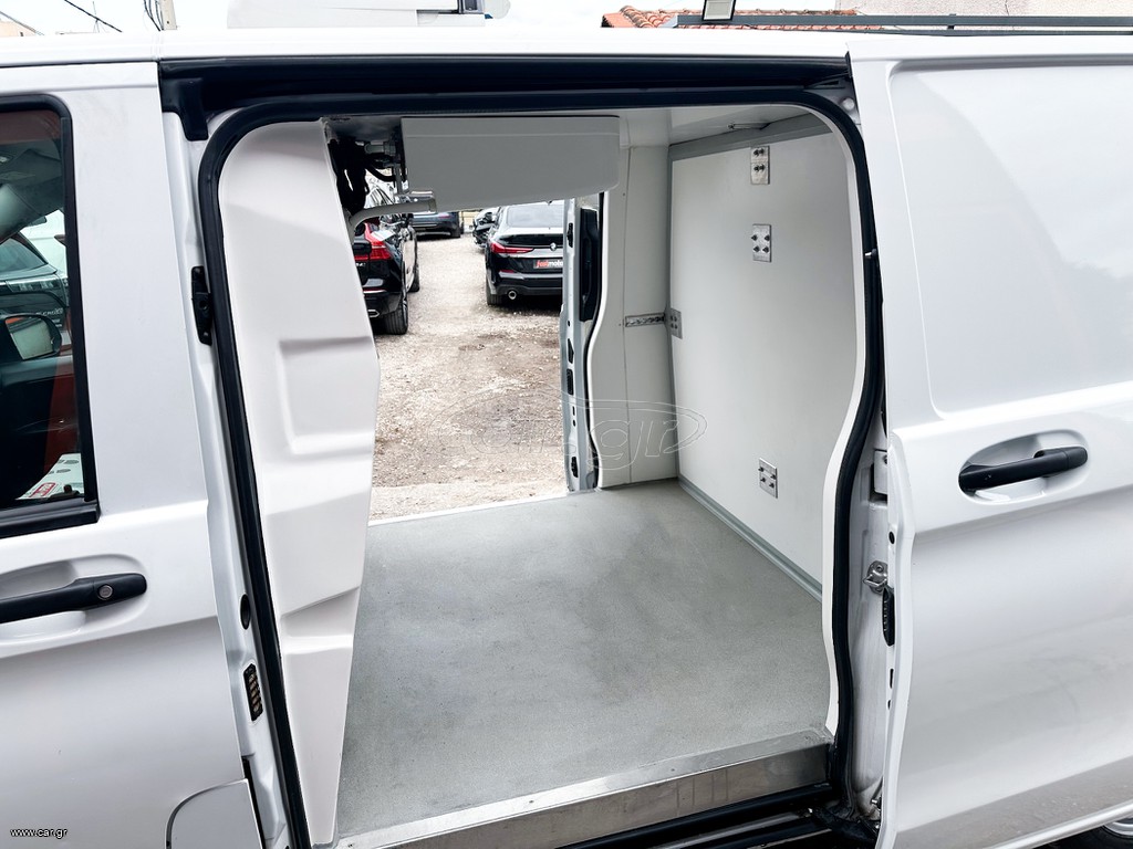 Mercedes-Benz Vito thumbnail 13