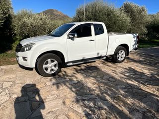 Isuzu D-Max 2014 TWIN TURBO 4X4 full extra-thumb-9
