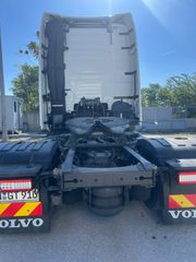 Volvo 2022 FH-thumb-4