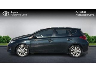 Toyota Auris 2014 AURIS HSD NAVI 1,8 CVT 5d Lounge-thumb-2