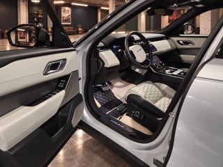 Land Rover Range Rover Velar 2020 P550 SV AUTOBIOGRAPHY DYNAMIC EDITION-thumb-9