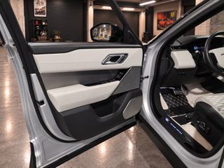 Land Rover Range Rover Velar 2020 P550 SV AUTOBIOGRAPHY DYNAMIC EDITION-thumb-10