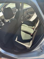 Ford Focus 2016-thumb-6