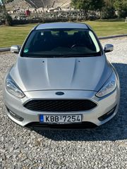 Ford Focus 2016-thumb-1