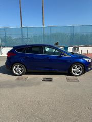 Ford Focus 2016 Titanium X-thumb-5
