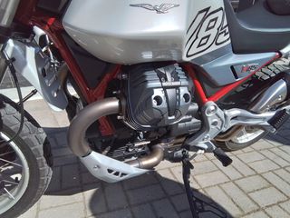 Moto Guzzi V 85 TT 2026-thumb-8