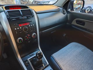 Suzuki Grand Vitara 2008 1.6 3D 4X4 106HP-thumb-15