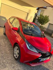 Toyota Aygo (X) 2017 Aygo X-play Touch