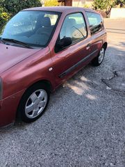 Renault Clio 2004