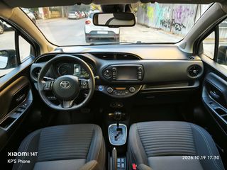 Toyota Yaris 2019 1.5 Hybrid Active Plus-thumb-17