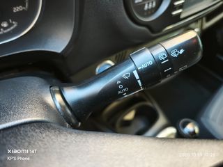 Toyota Yaris 2019 1.5 Hybrid Active Plus-thumb-27