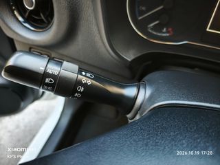 Toyota Yaris 2019 1.5 Hybrid Active Plus-thumb-28