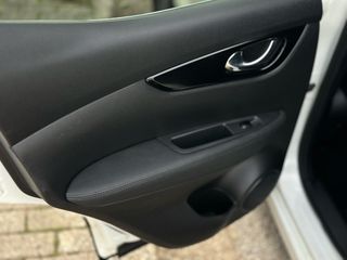 Nissan Qashqai 2017 1.5 dCi Tekna 360° Camera Full Extra-thumb-16