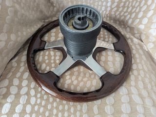 MOMO τιμόνι BMW E24 E28 E30 E32 E34 Z1-thumb-2