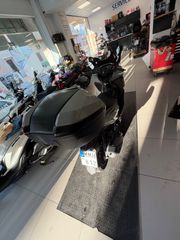 Honda Forza 350 2025-thumb-2
