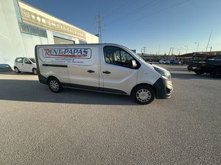 Opel Vivaro 2016-thumb-1