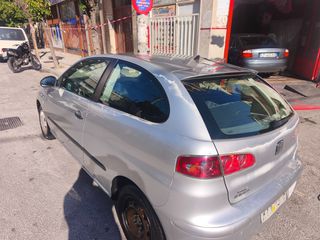 Seat Ibiza 2003 1200-thumb-1