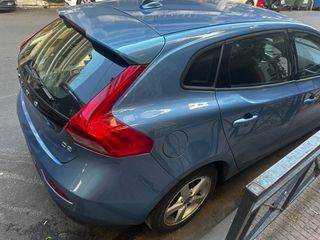 Volvo V40 2015-thumb-4