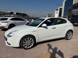 Alfa Romeo Giulietta 2015 1.6 105HP DIESEL-thumb-5