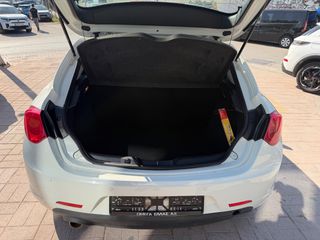 Alfa Romeo Giulietta 2015 1.6 105HP DIESEL-thumb-9