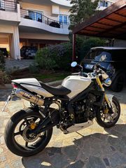 Triumph Street Triple 675 2009