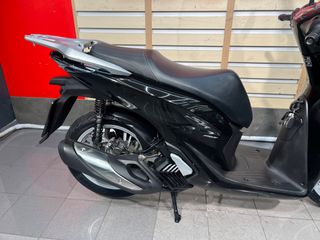 Honda SH 150i 2023-thumb-2