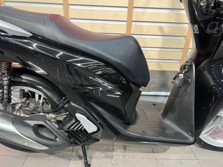 Honda SH 150i 2023-thumb-5