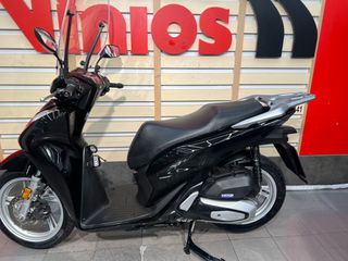 Honda SH 150i 2023-thumb-15